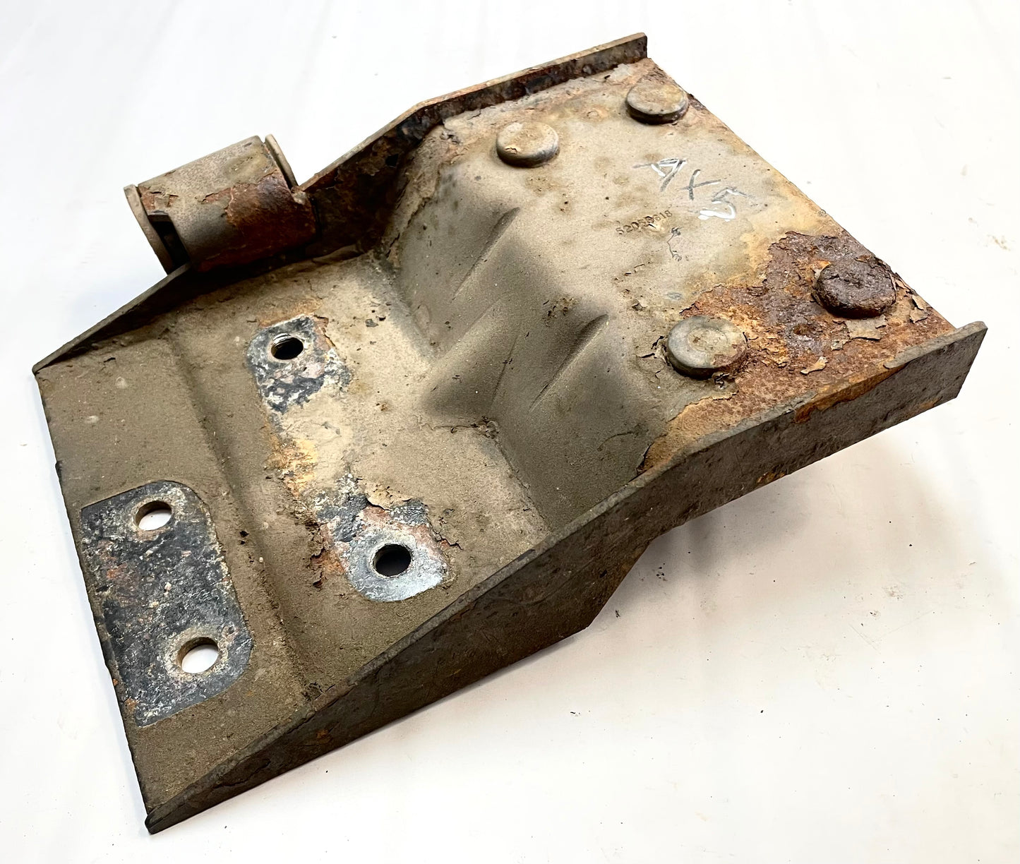 Jeep TJ Transmission Mount Plate Bracket 4 cylinder 2.5 AX5 97-02 Wrangler!