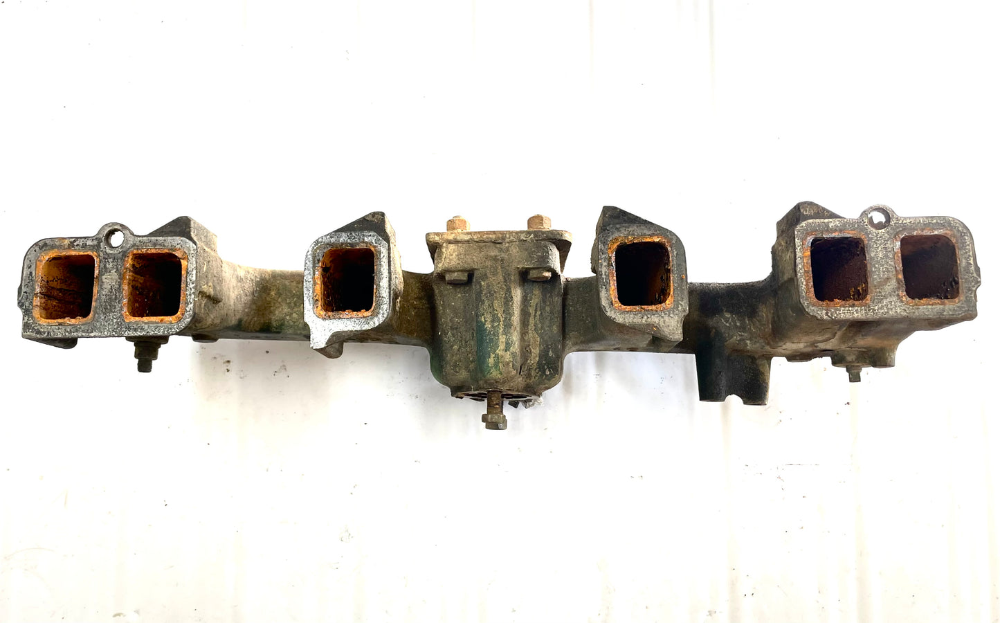 Jeep six cylinder 1 barrel  intake manifold CJ5 CJ7 232 258 3191690 carb 4.2