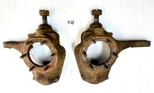78 Jeep CJ Dana 30 Disc Brake Steering Knuckles left right CJ5 CJ7 FREE SHIPPING