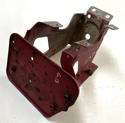 Soporte inferior del guardabarros delantero del Jeep Wrangler TJ con volante a la derecha, lado derecho