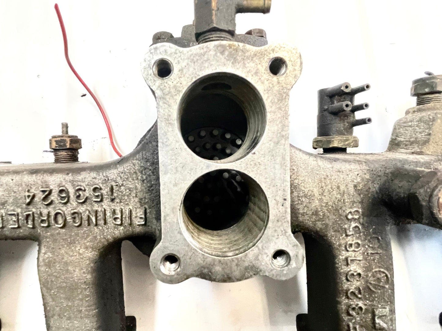 Jeep 4.2 intake manifold YJ CJ5 CJ7 CJ8 2 barrel aluminum AMC 258 EF3237858 carb