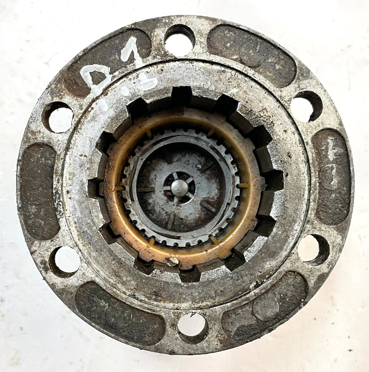 Jeep CJ Locking hub stock dana 30 six bolt 27 spline 72-81 CJ5 CJ7 HOUSING ONLY