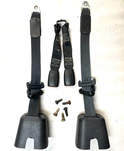 Cinturones de asiento trasero Jeep TJ 03-06, retractor de cinturón de hombro Wrangler, pernos hembra 