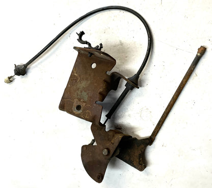 Jeep CJ 6 cylinder throttle linkage with rod 2 barrel carb CJ5 CJ7 258 4.2