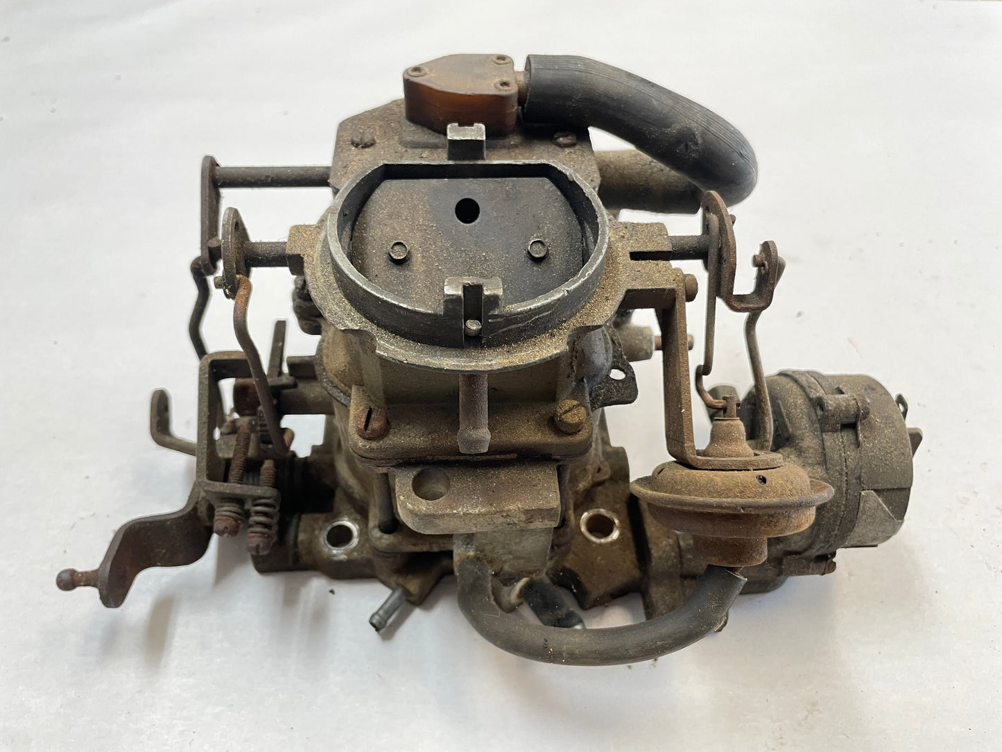 Carter 2 barrel carburetor Jeep CJ CJ5 CJ7 4.2 258 six cylinder BBD