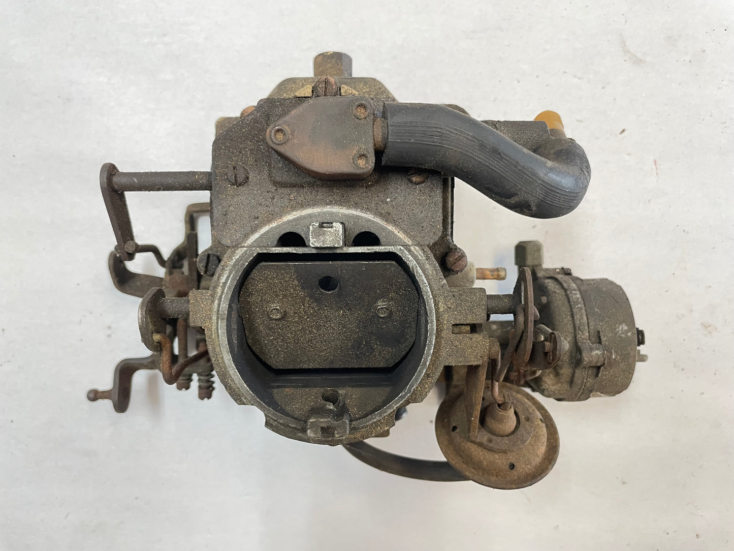 Carter 2 barrel carburetor Jeep CJ CJ5 CJ7 4.2 258 six cylinder BBD