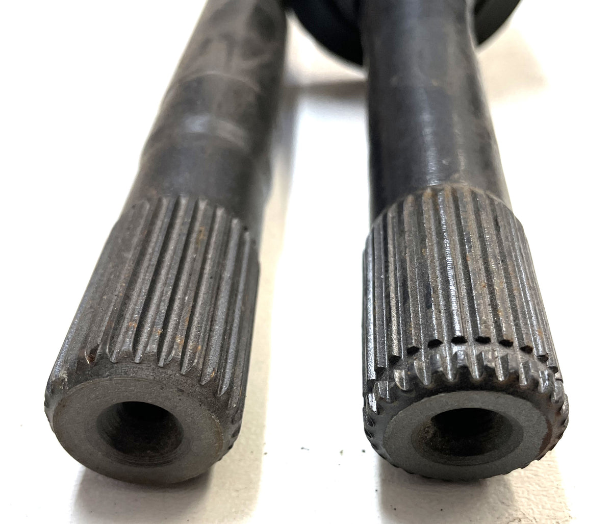 Jeep CJ7 left front wide track axle shaft CJ7 CJ8 dana 30 driver 82-86 READ AD