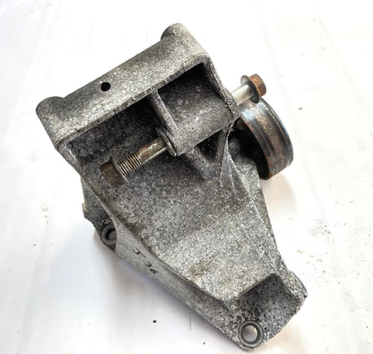 Soporte del alternador del motor Jeep Wrangler YJ (91-95) 53007602 compatible con motor 2.5 4.0 