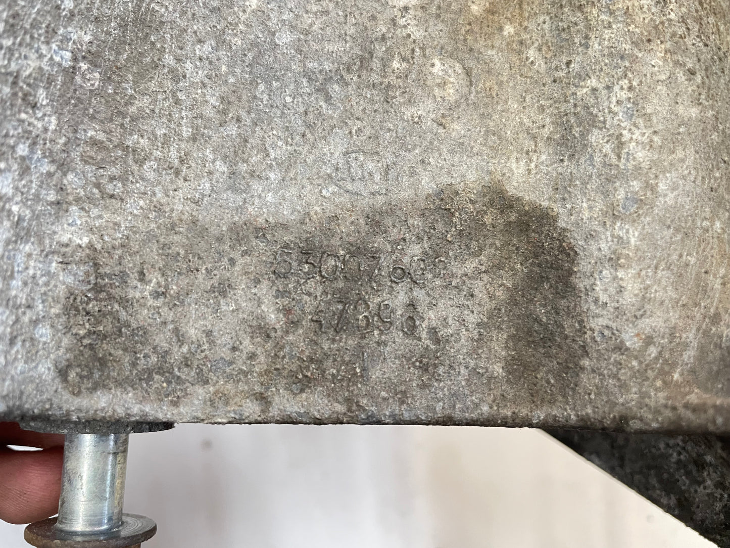 Soporte del alternador del motor Jeep Wrangler YJ (91-95) 53007602 compatible con motor 2.5 4.0 