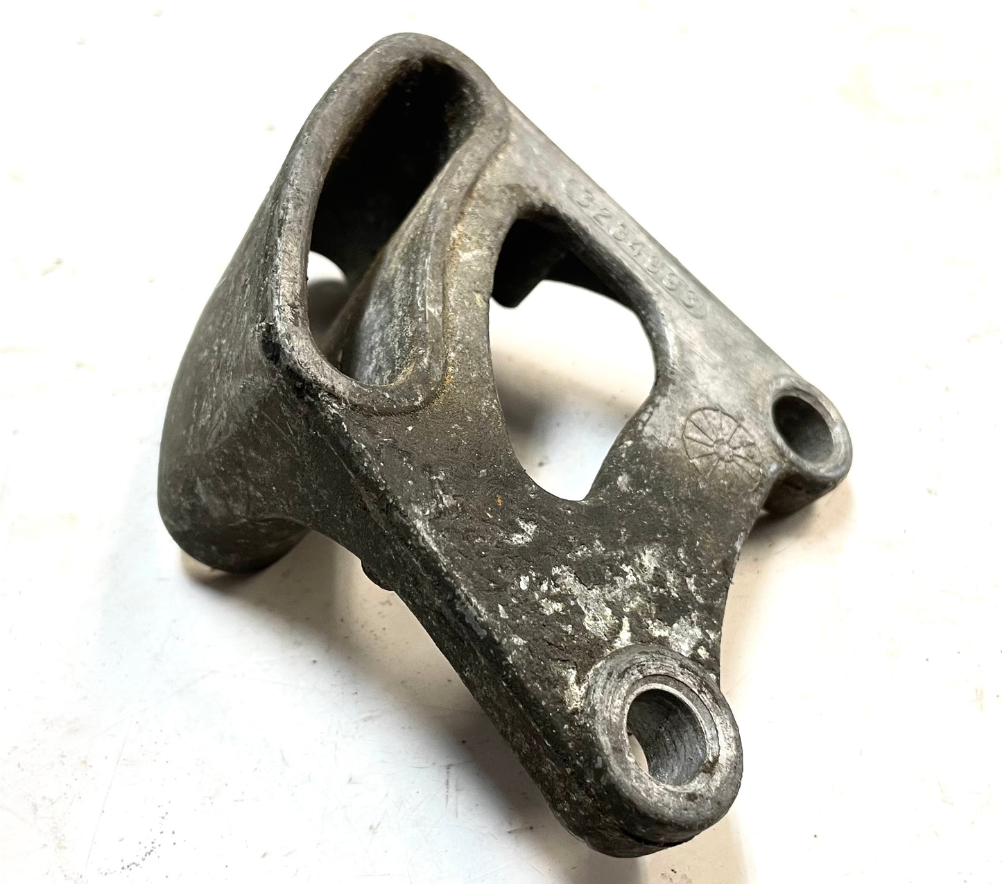 JEEP 4.2 power Steering Pump bracket 3234993 CJ5 CJ7 YJ Wrangler 258 6 cylinder