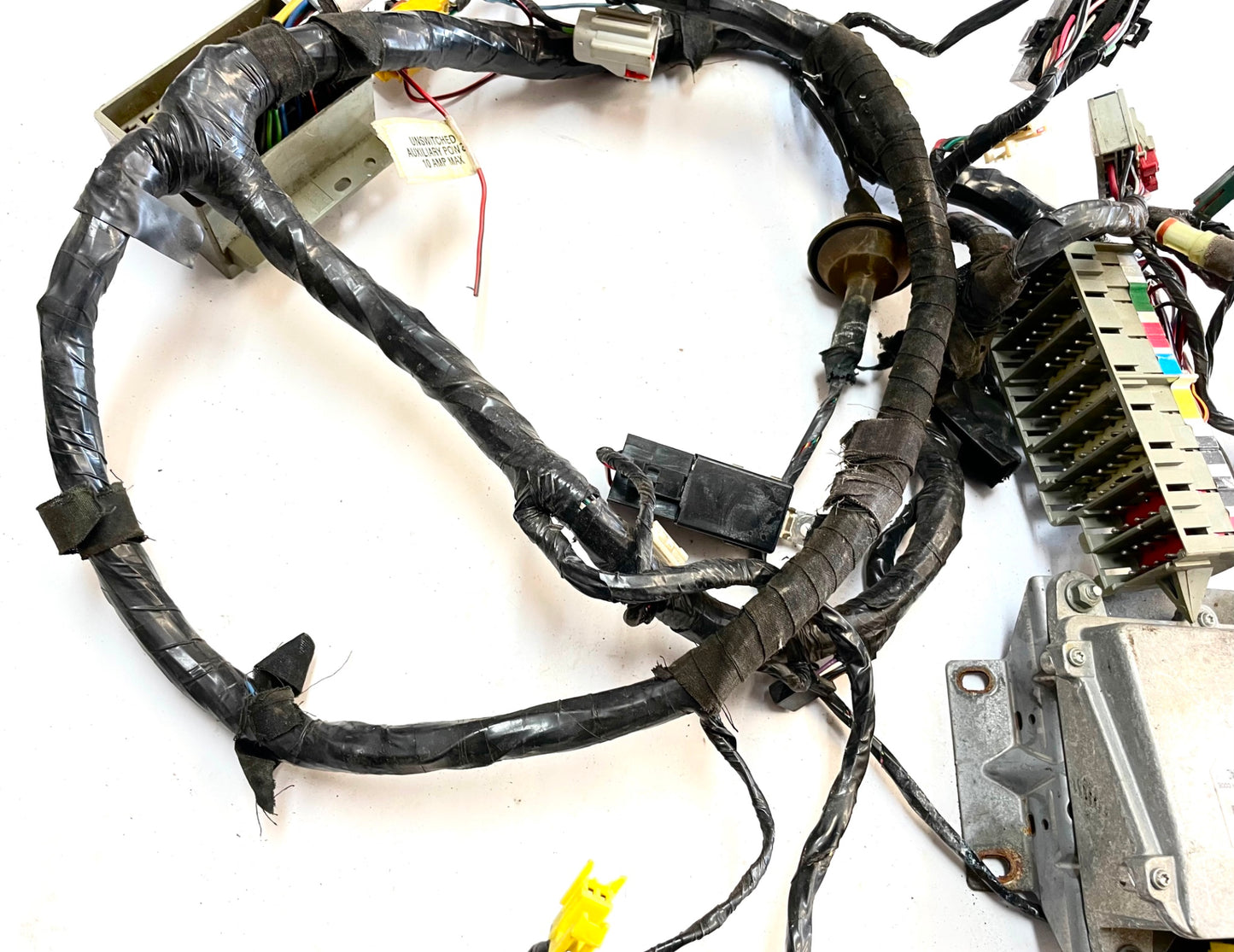 1999 Jeep TJ Wrangler Dash Wiring Harness wire loom P56009508AE 56010104AC