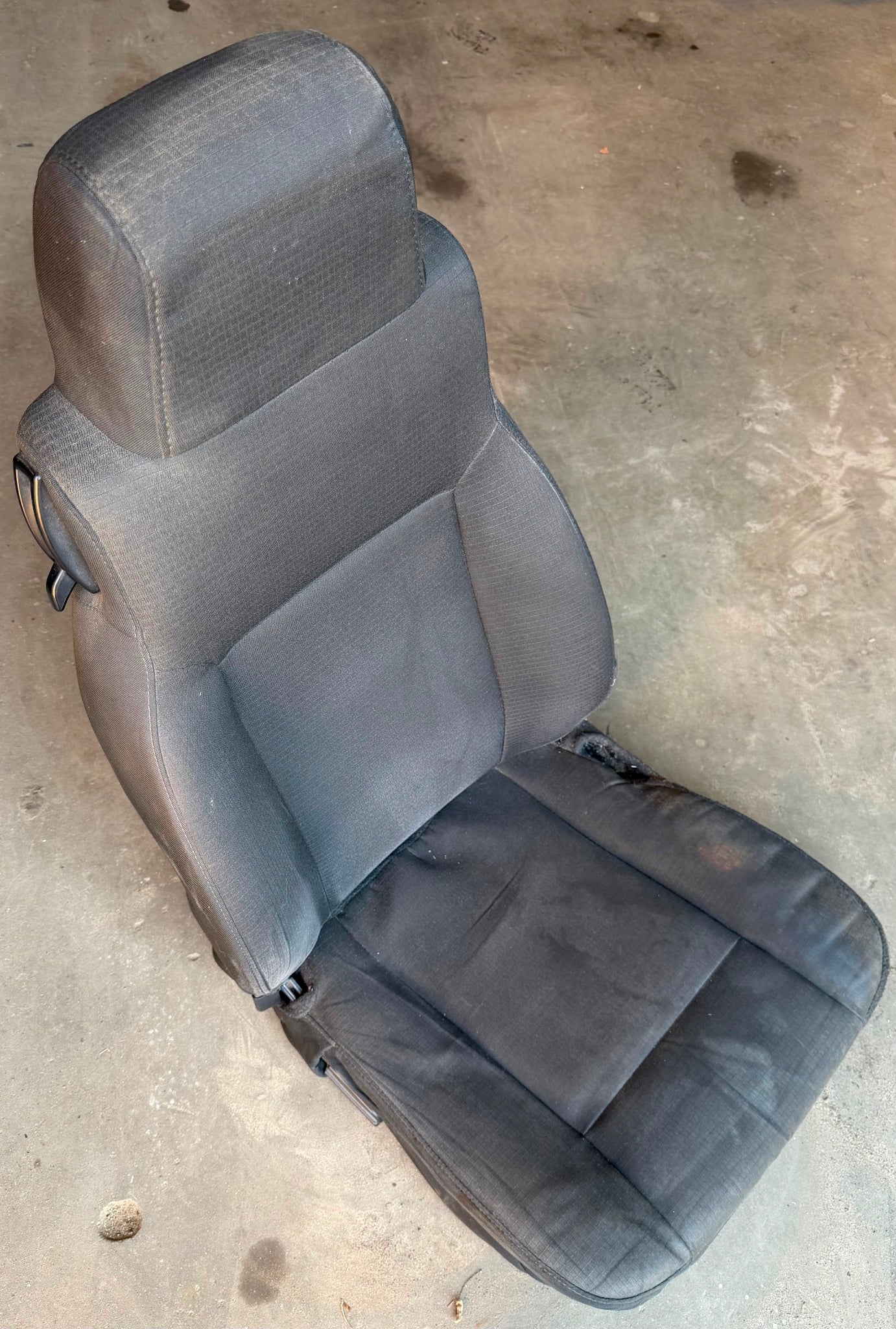 Jeep TJ Passenger Front Seat fits 03-06 Wrangler Dark Grey FREE SHIPPING right