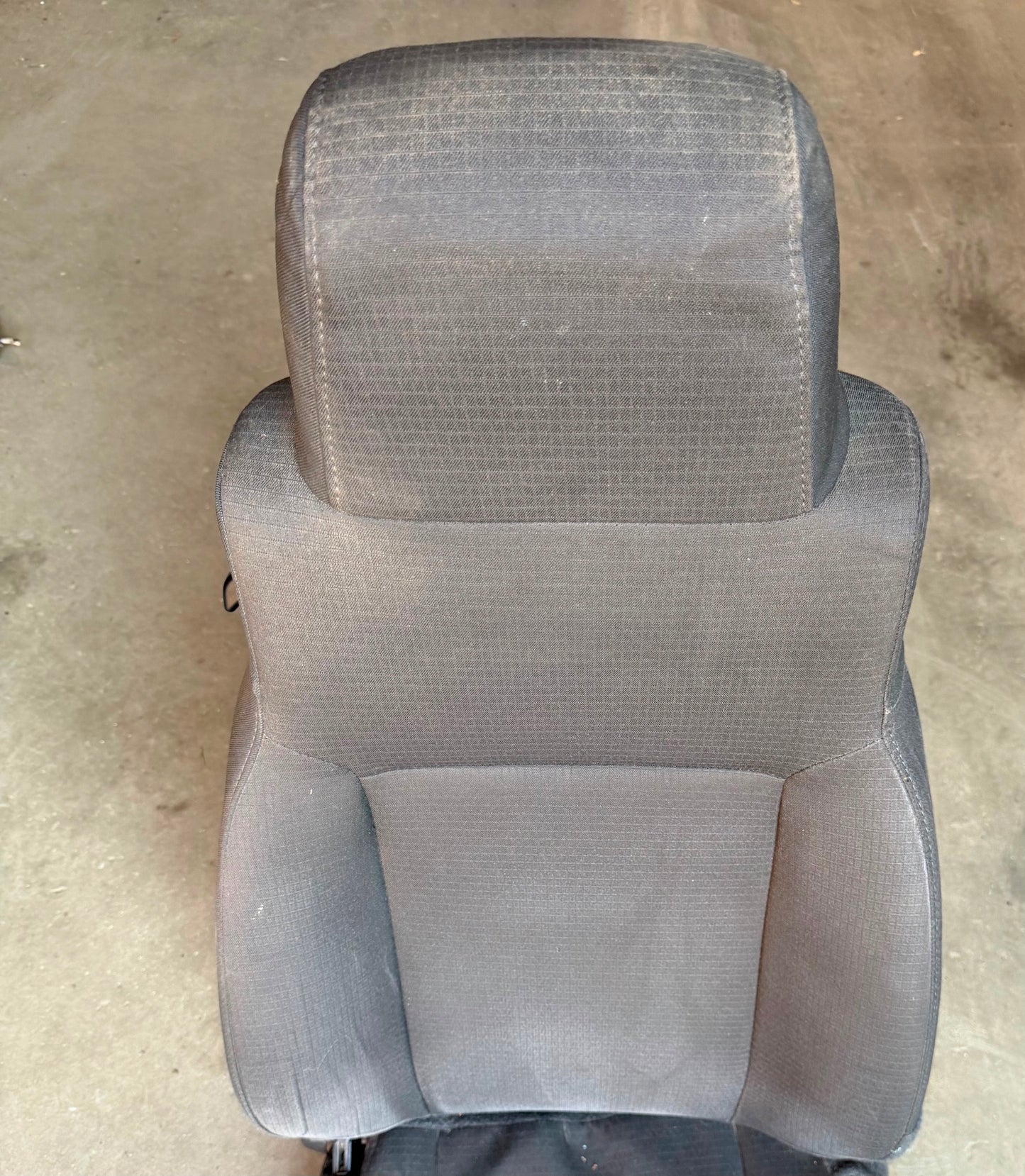 Jeep TJ Passenger Front Seat fits 03-06 Wrangler Dark Grey FREE SHIPPING right