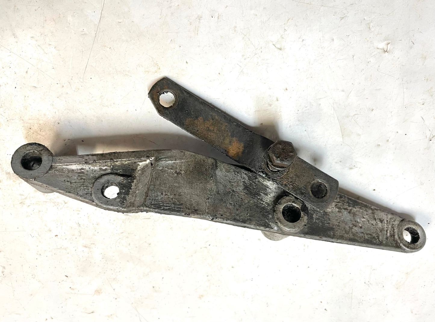 Jeep V8 power steering pump bracket AMC 304 360 401 CJ5 CJ7 J10 Wagoneer FSJ