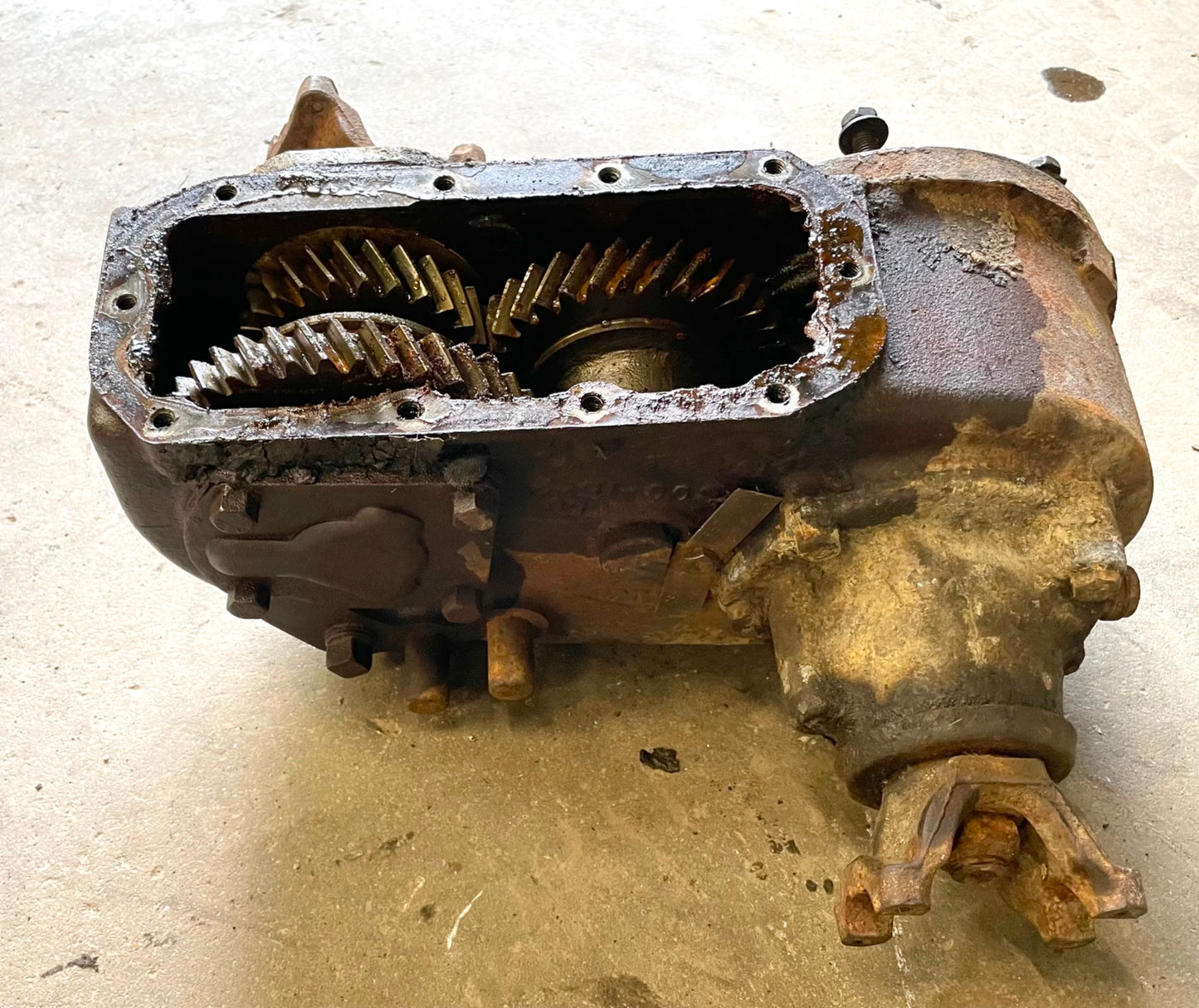 Jeep CJ Dana 300 transfer case Short CJ5 CJ7 1980 AMC READ AD Free Shipping!