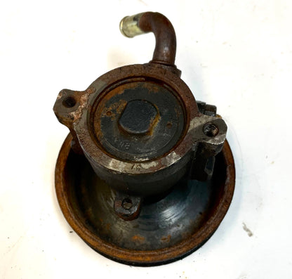 Jeep YJ 4 cylinder power steering pump with pulley 2.5L FREE SHIPPING