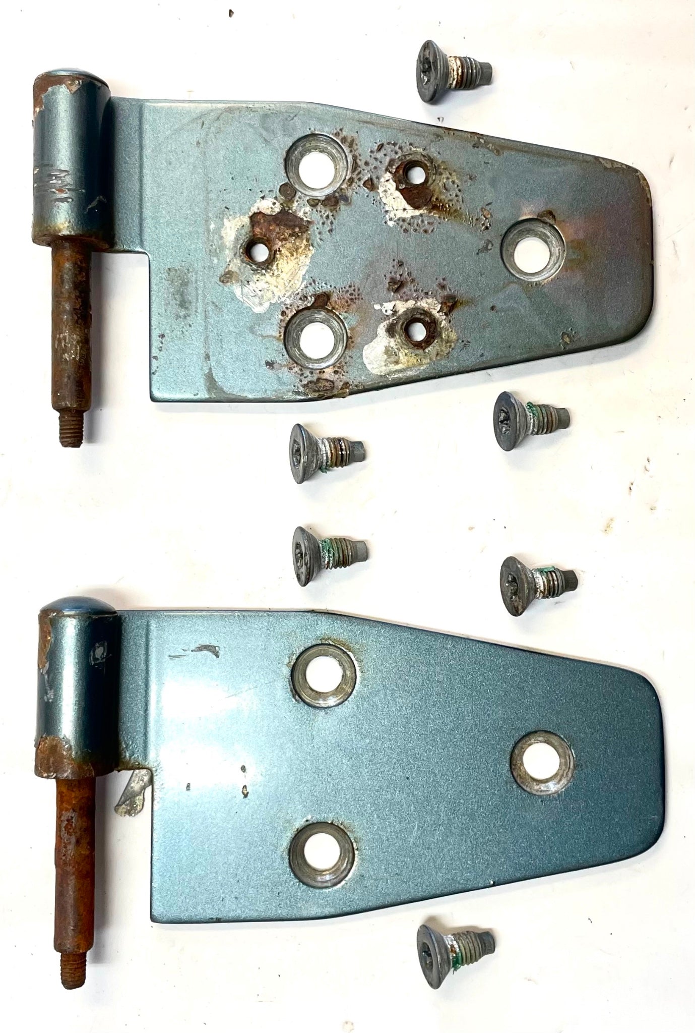 Jeep YJ Wrangler Door Hinge Set driver side hinges Left fits 97-07 Silver