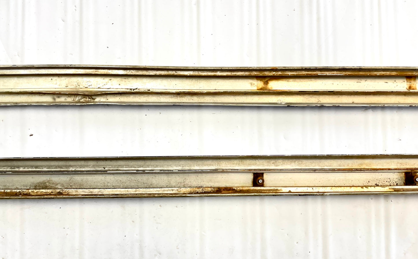 Jeep CJ7 rocker molding stone guard factory trim fits 76-86 AMC left right