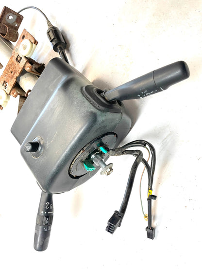 01-06 Jeep TJ Tilt Steering Column AutomaticTransmission Wrangler w/ cable