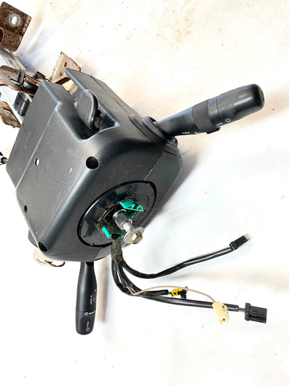 01-06 Jeep TJ Tilt Steering Column AutomaticTransmission Wrangler w/ cable