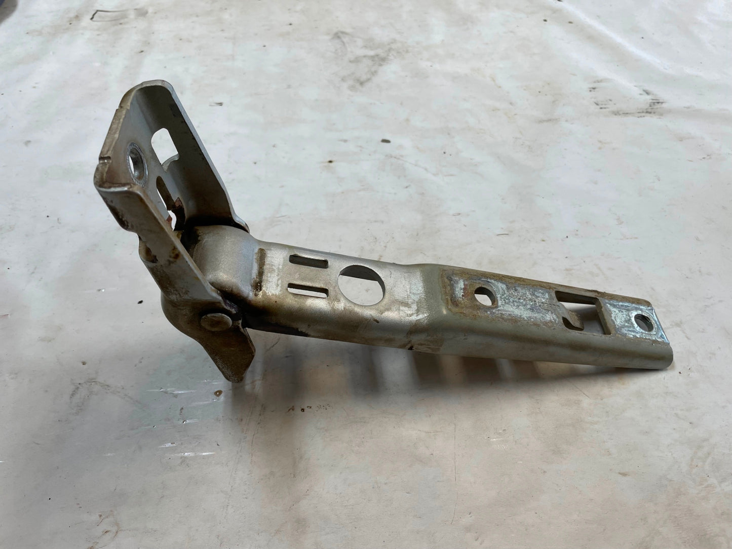 Jeep TJ Tailgate Hinges tail gate Hinge Set 04 05 06 Wrangler rear back