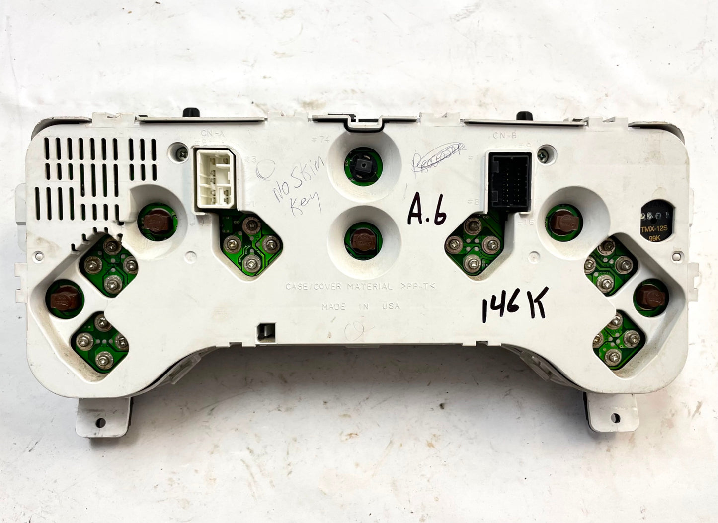 01-02 Jeep TJ Dash cluster gauges 56009170AF Wrangler gauge speedometer 146,000