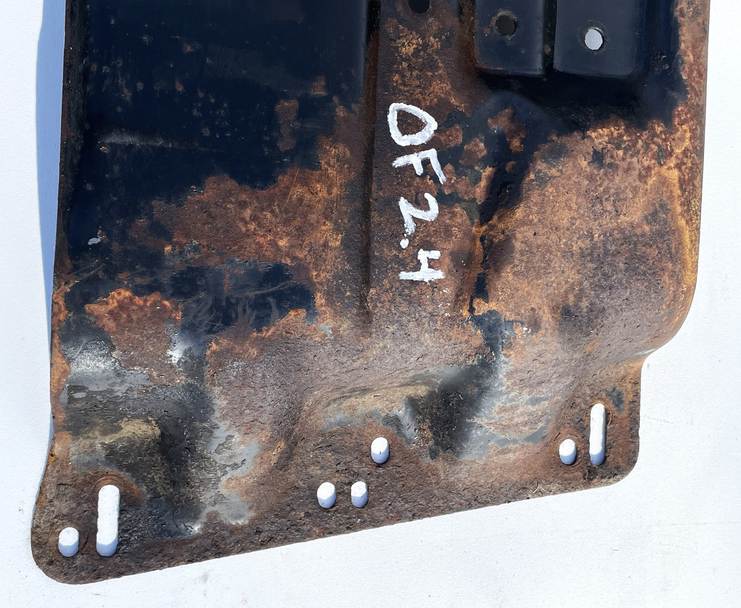 JEEP CJ transmission Cross Member Skid Plate Belly Pan SR4 CJ5 CJ7 T4 T5 T176