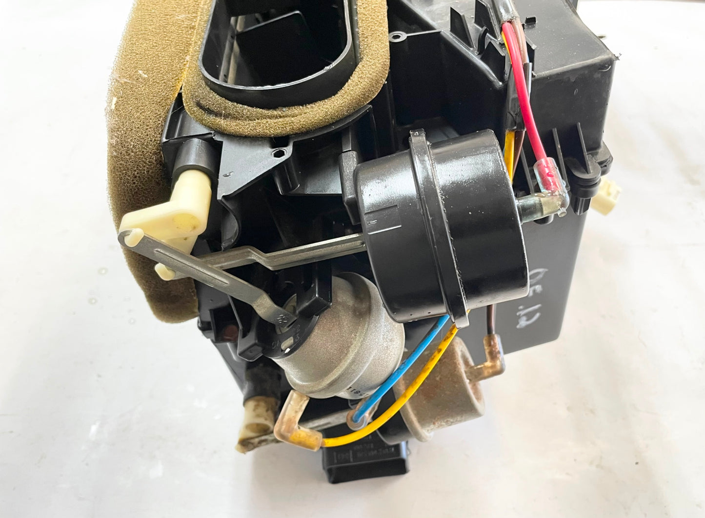 Jeep TJ Wrangler heater box 03-06 RIGHT HAND DRIVE no blower motor