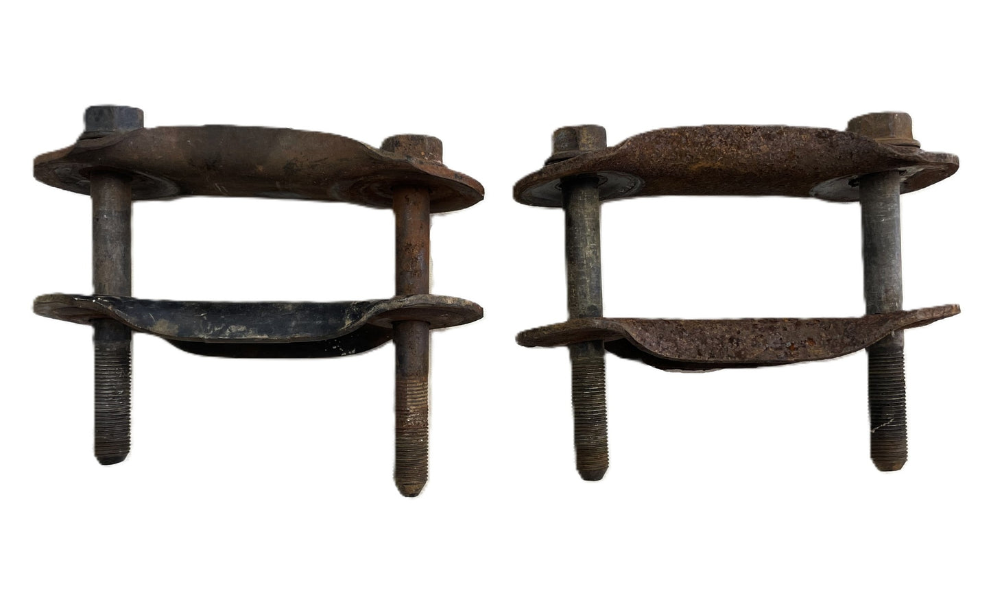 Jeep YJ shackles with bolts 87-95 Wrangler Front or Back leaf springs