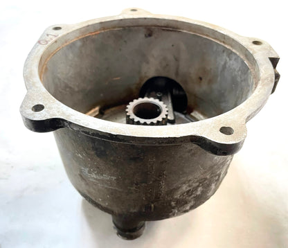 Jeep Quadratrac transfer case low range CASE only BW 1339 1305 reduction unit !