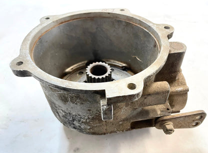 Jeep Quadratrac transfer case low range CASE only BW 1339 1305 reduction unit !