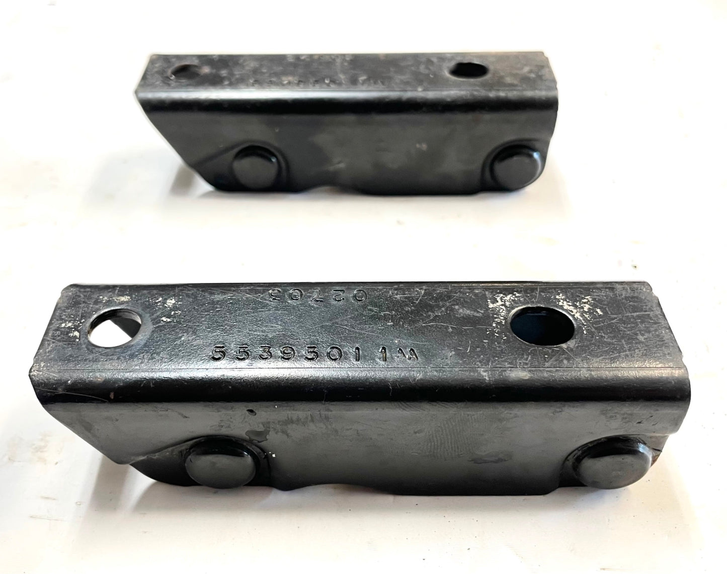 Jeep TJ back seat brackets fits 03-06 Wrangler 55395011