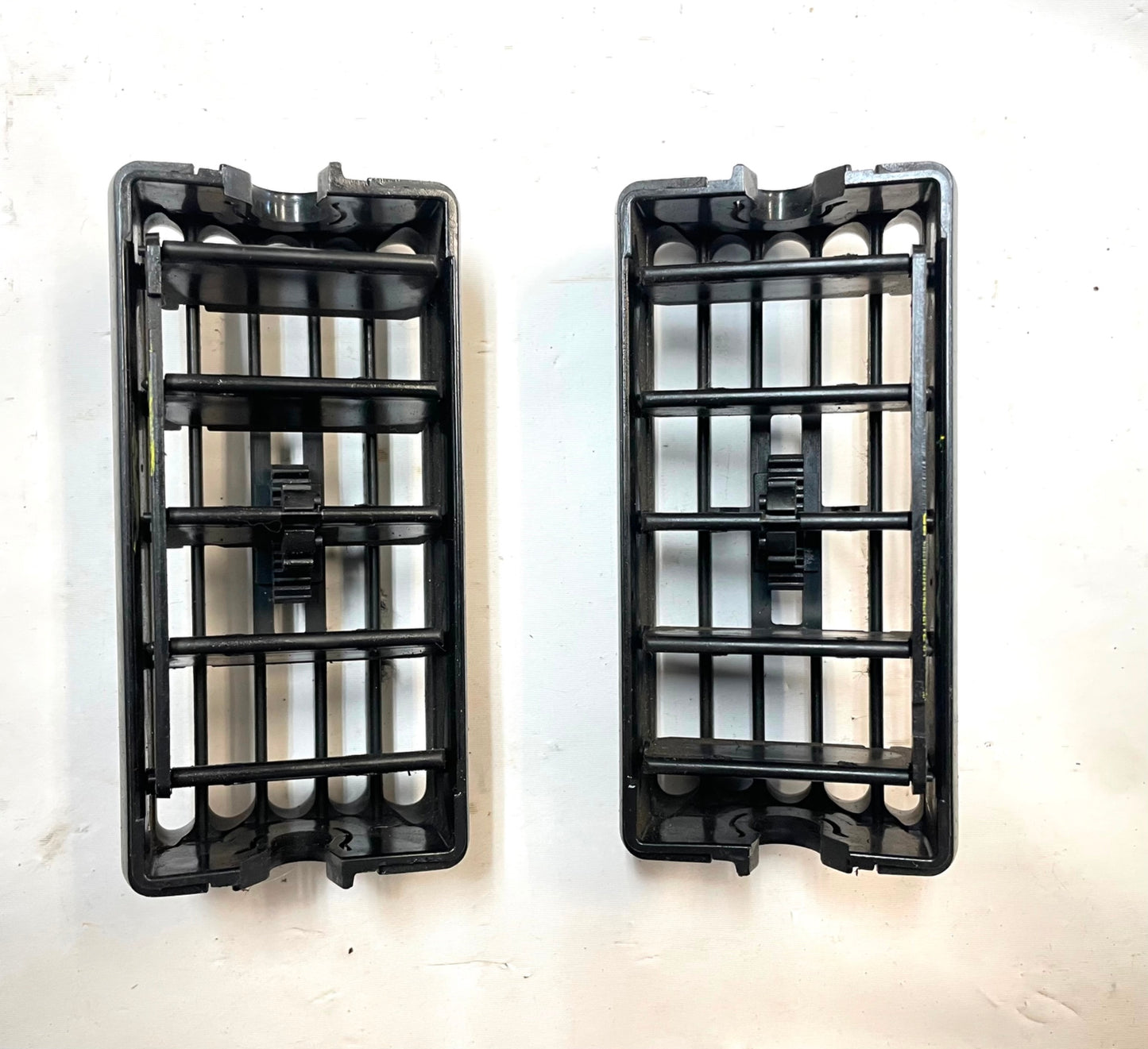 Jeep TJ center bezel vents 03-06 Wrangler left right vent BLACK free shipping