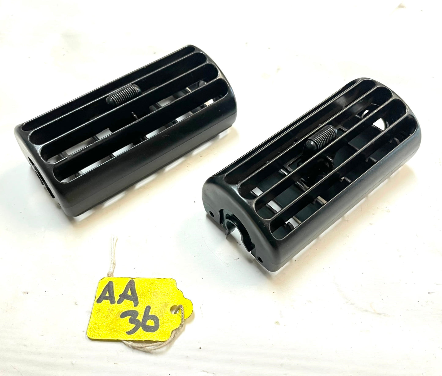 Jeep TJ center bezel vents 03-06 Wrangler left right vent BLACK free shipping