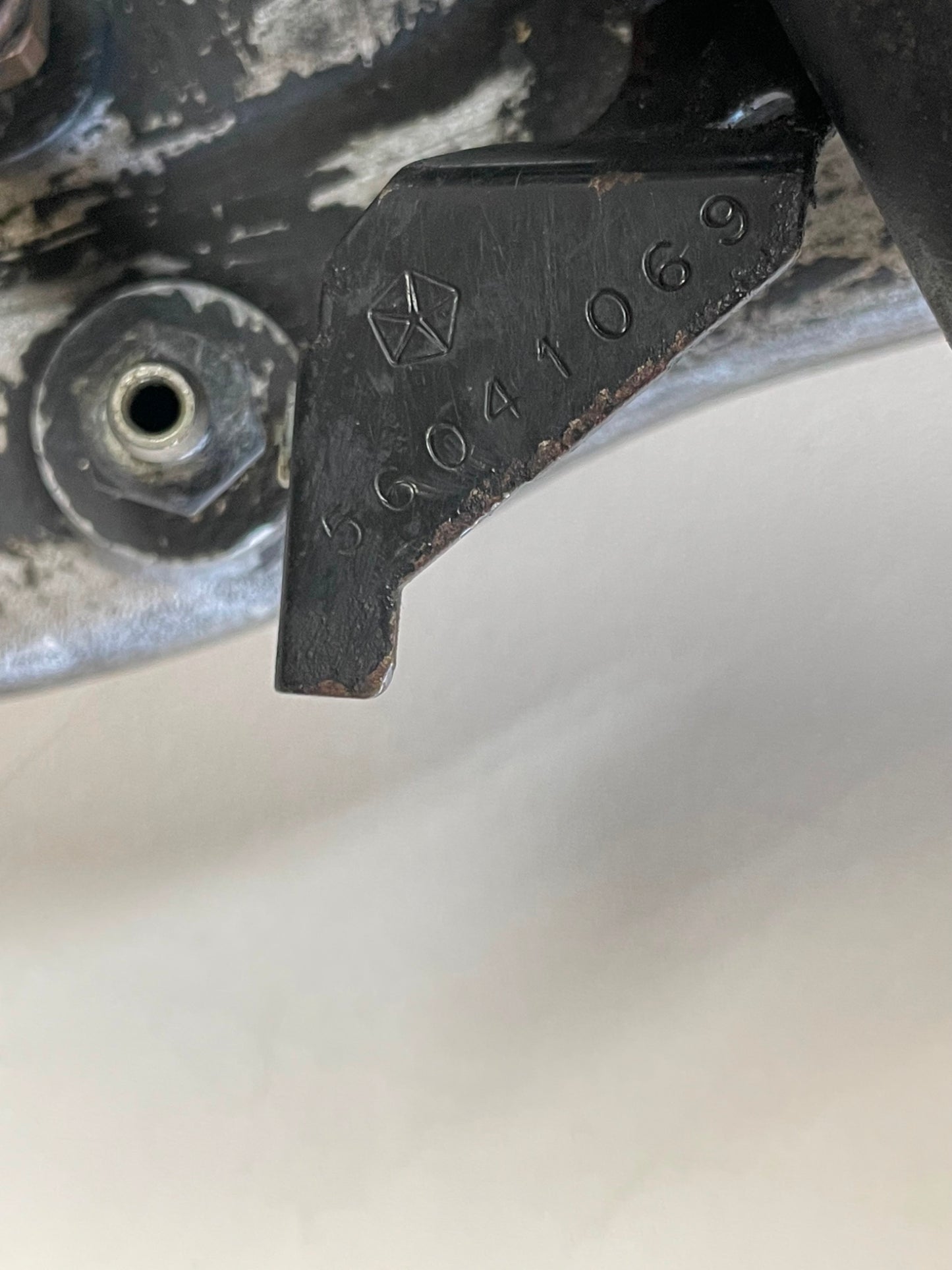 Jeep 4 cylinder intake manifold 530102444 TJ Wrangler XJ Cherokee 2.5 liter