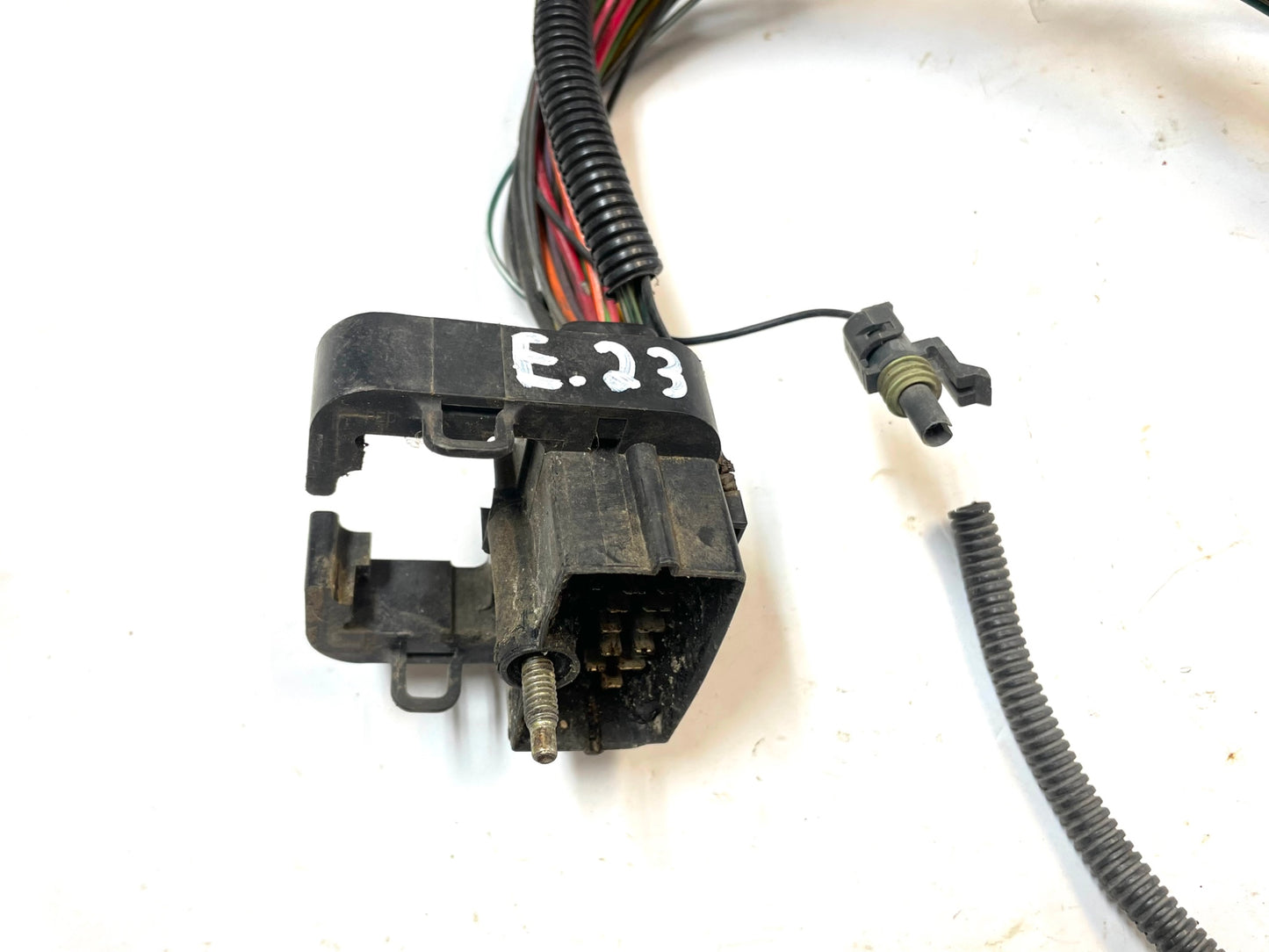 Jeep YJ Wrangler Engine Wiring Harness Firewall Plug  FREE SHIPPING