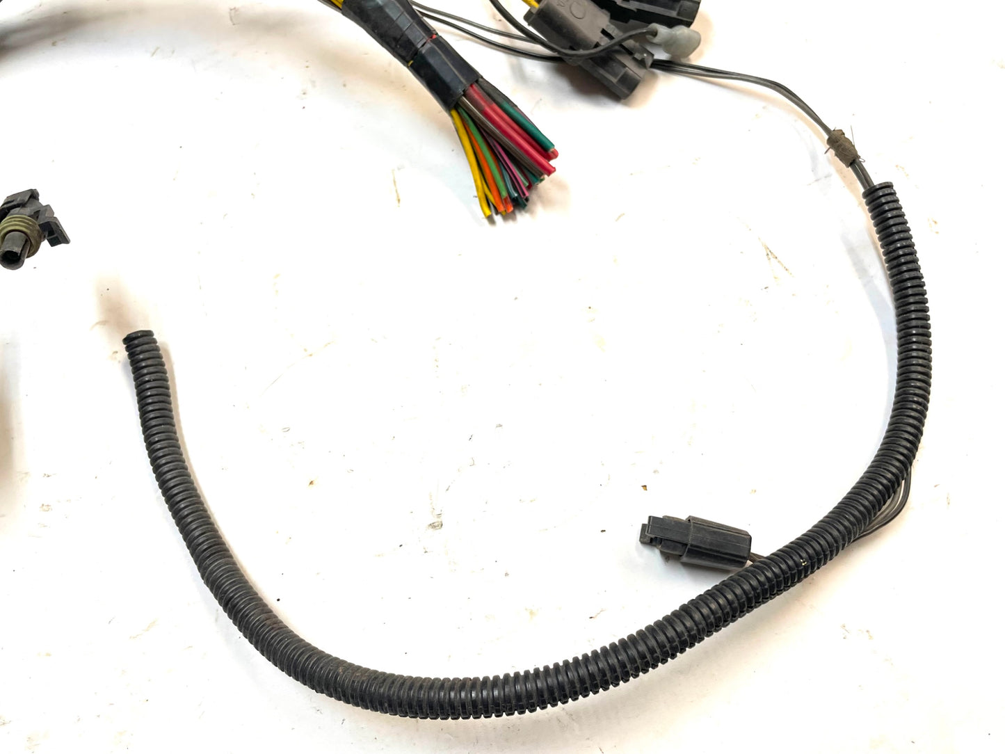 Jeep YJ Wrangler Engine Wiring Harness Firewall Plug  FREE SHIPPING