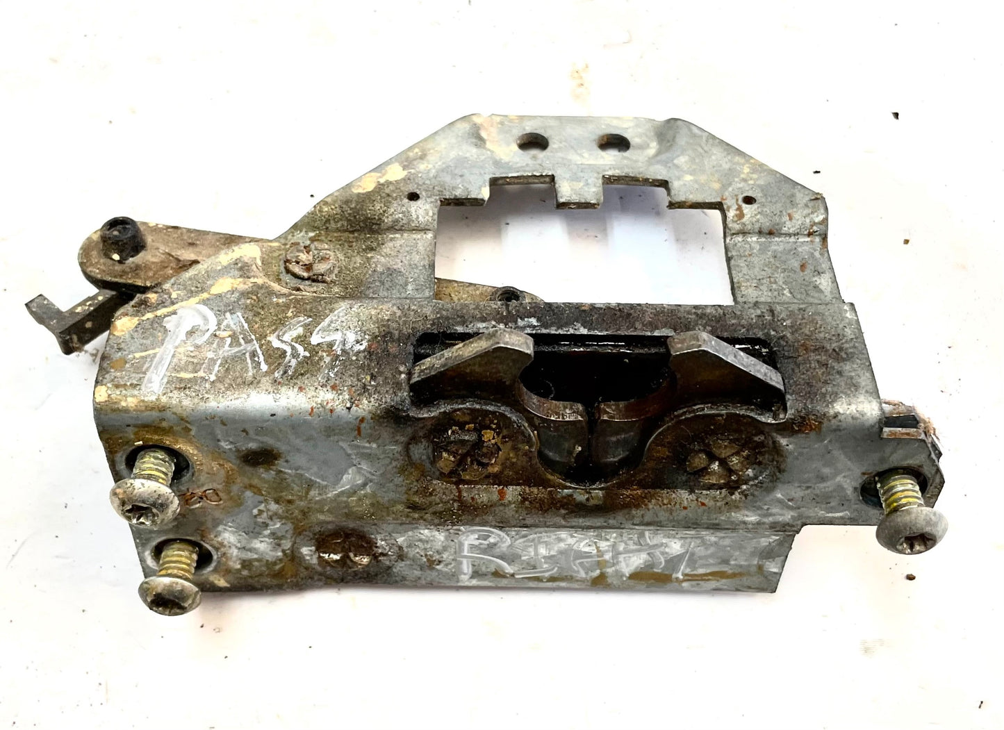 Jeep YJ Half door striker catch passenger right Latch Wrangler no lock 87 88 89