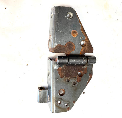 Jeep CJ passenger side Windshield Hinge CJ5 CJ7 CJ8 FREE SHIPPING YJ Wrangler