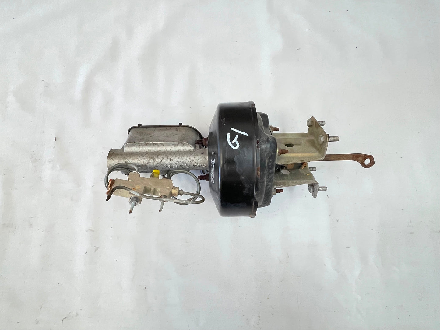 Cilindro maestro del servofreno Jeep Wrangler YJ 91-95 Válvula dosificadora