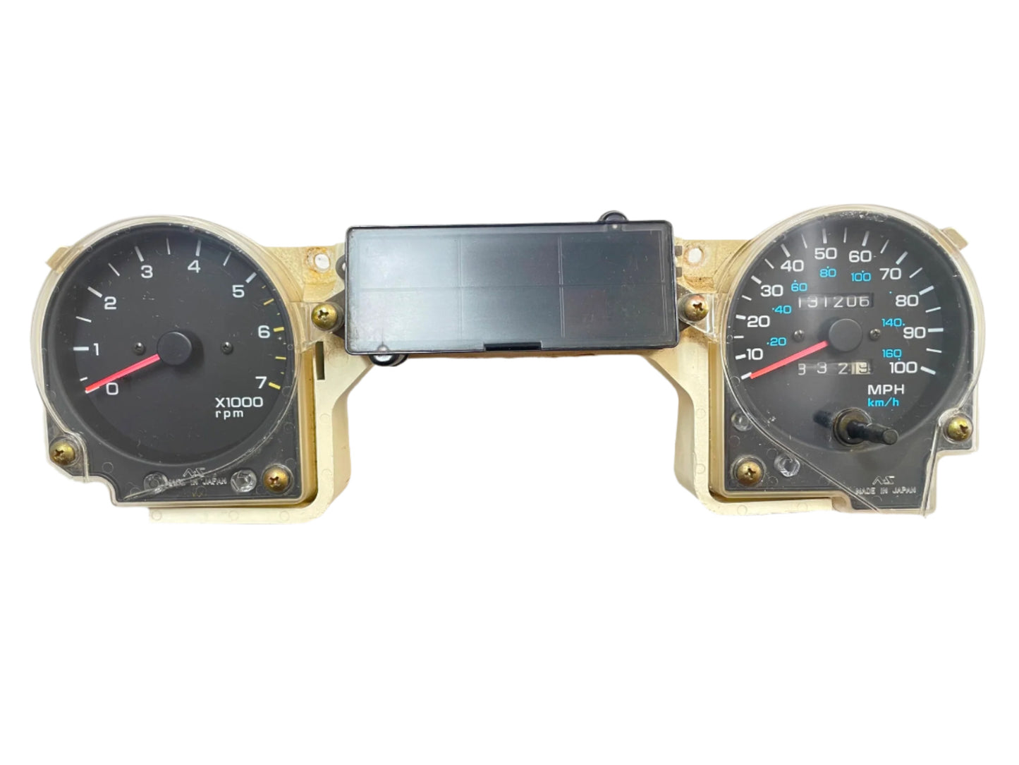 Jeep YJ Wrangler gauge cluster speedometer tachometer 131,206 gauges fits 92-95