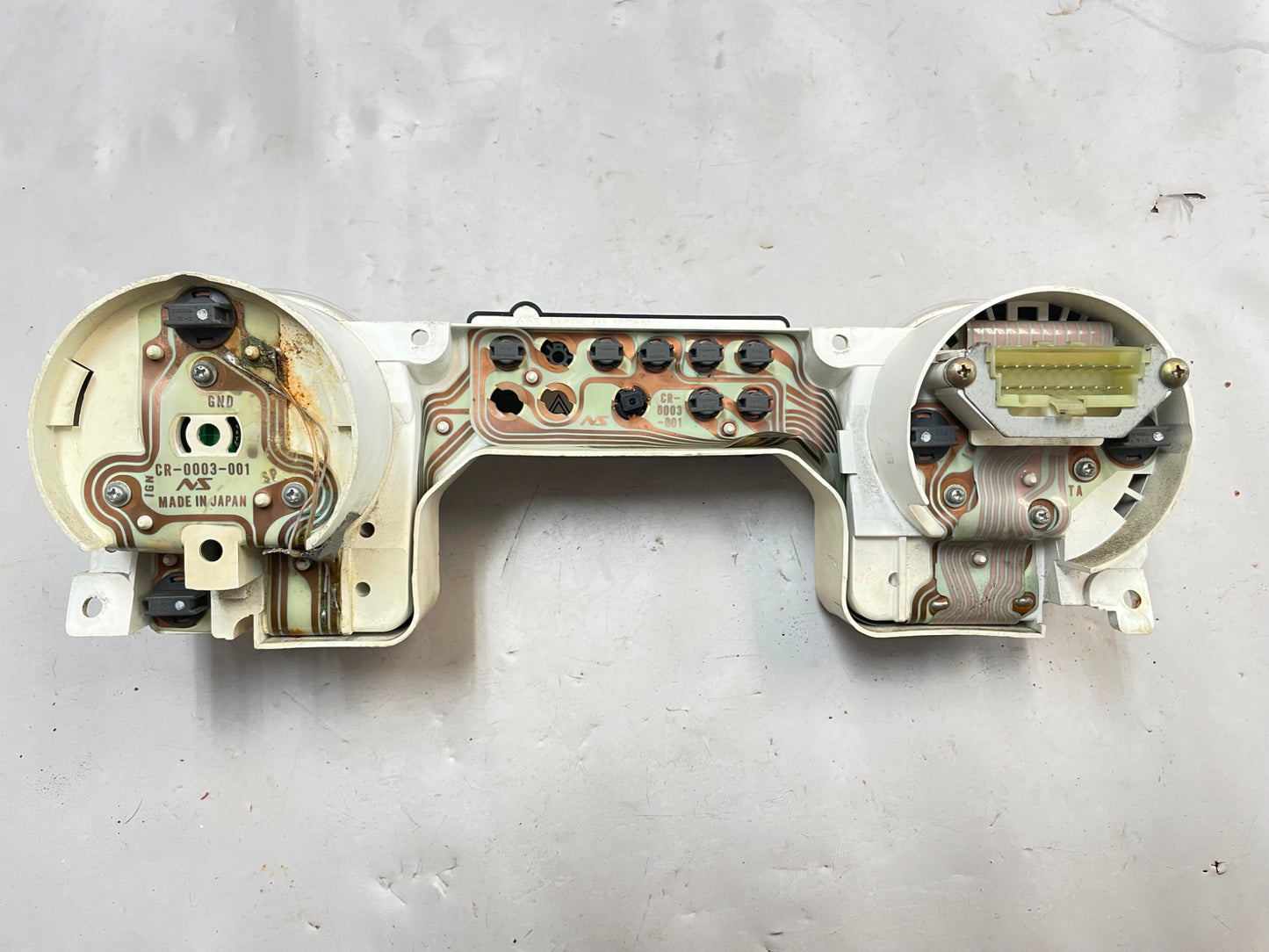 Jeep YJ Wrangler gauge cluster speedometer tachometer 131,206 gauges fits 92-95