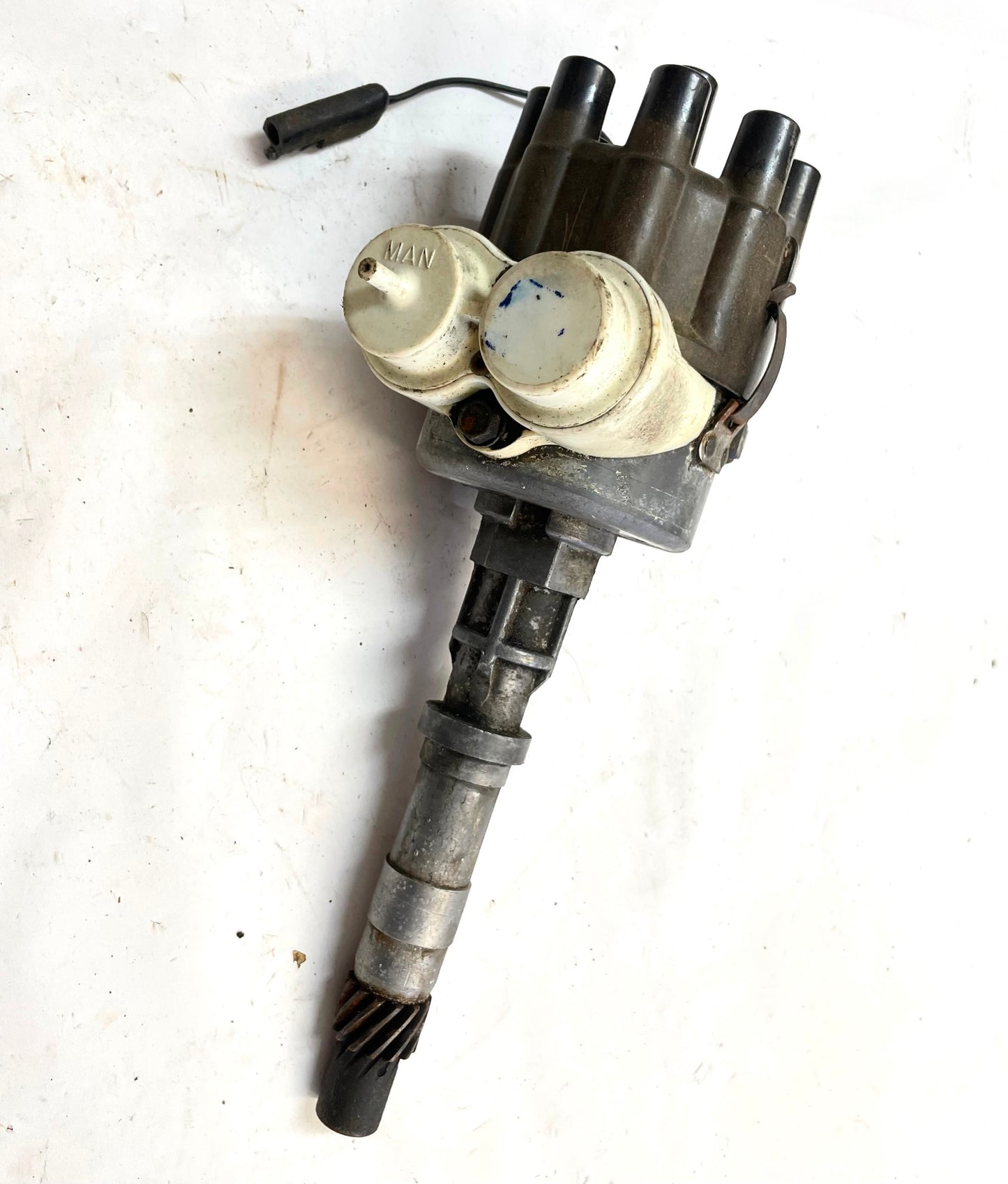 Jeep CJ V8 distributor AMC 304 prestolite CJ5 CJ7 3228263