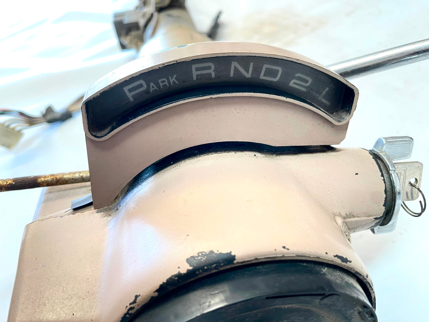 Jeep YJ Tilt Automatic Steering Column trim tan 87-95 Wrangler READ AD