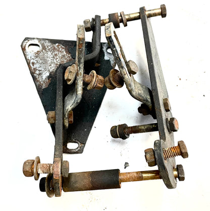 Jeep YJ Wrangler 6 cylinder Alternator Bracket w/ AC air condition V belt 4.2