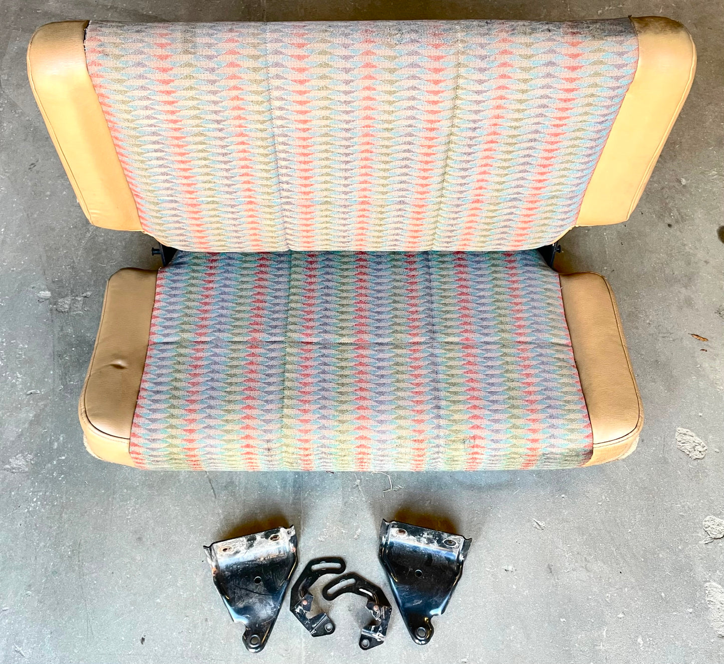 Jeep TJ Wrangler back Seat with brackets Tan factory folding rear fits 97-02