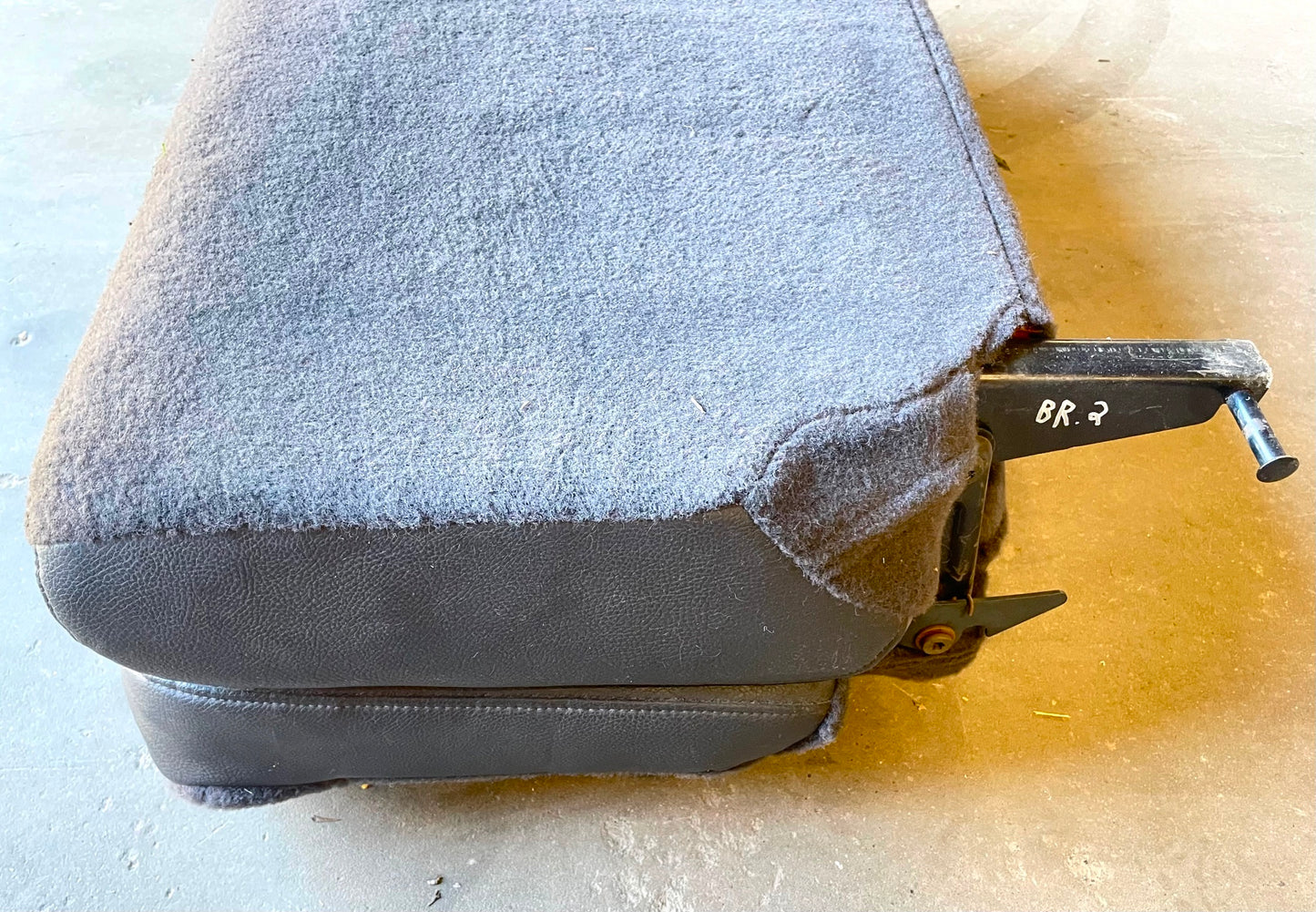 Jeep TJ Wrangler back Seat with brackets Dark Grey factory folding rear