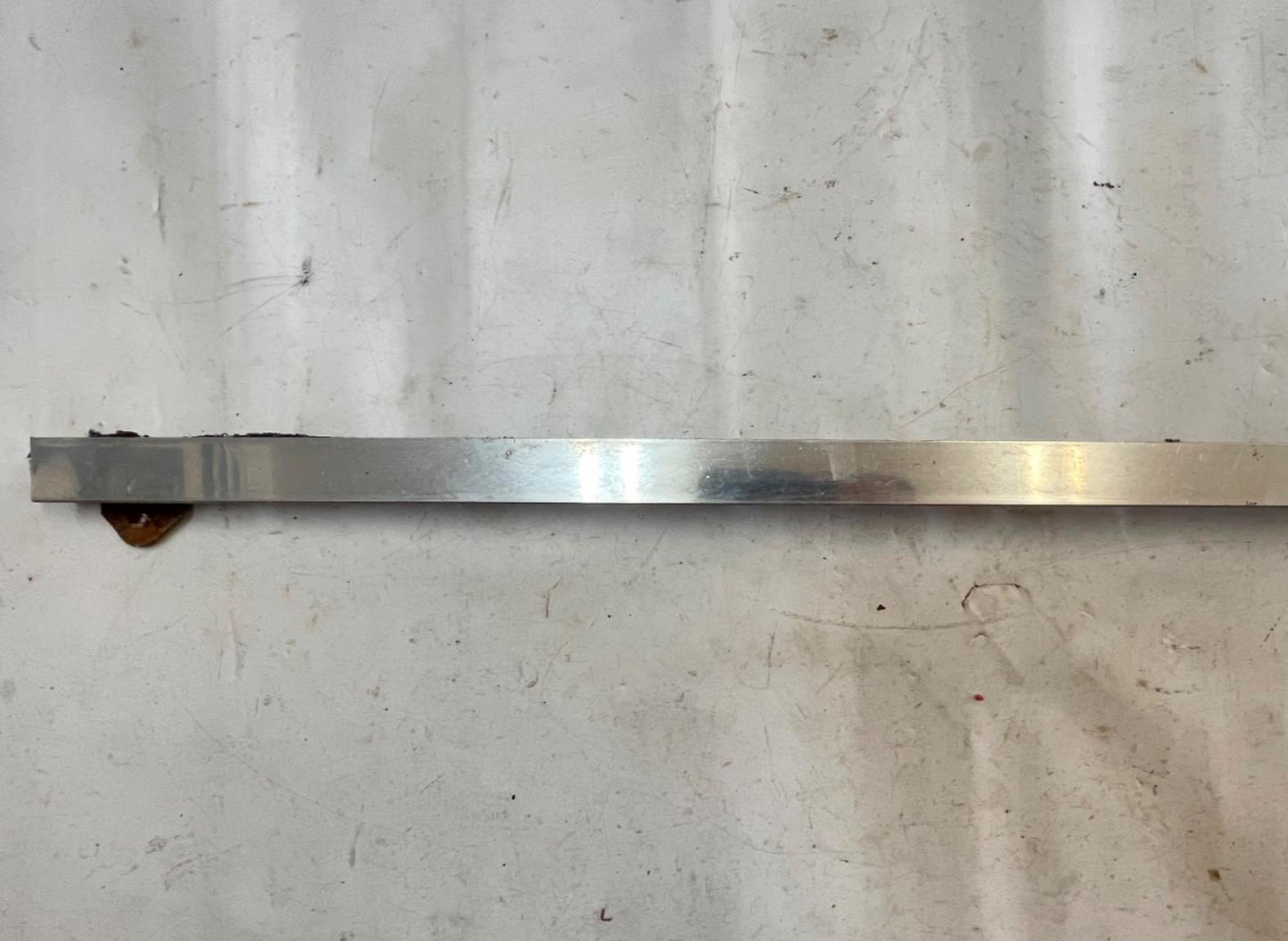 Divisor de canal de ventana de ventilación de puerta completa para Jeep CJ7, lado del pasajero derecho, cromado