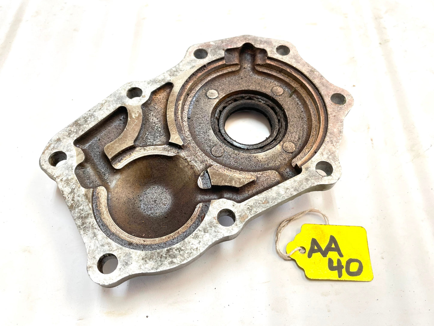 Jeep Wrangler Cherokee YJ XJ AX5 Transmission bearing retainer internal slave