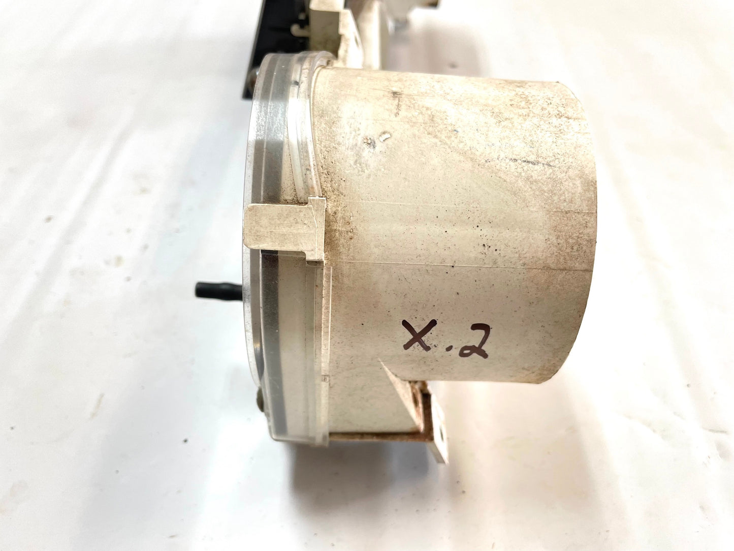 Jeep YJ Wrangler gauge cluster speedometer tachometer 135,783 gauges 92 93 94 95